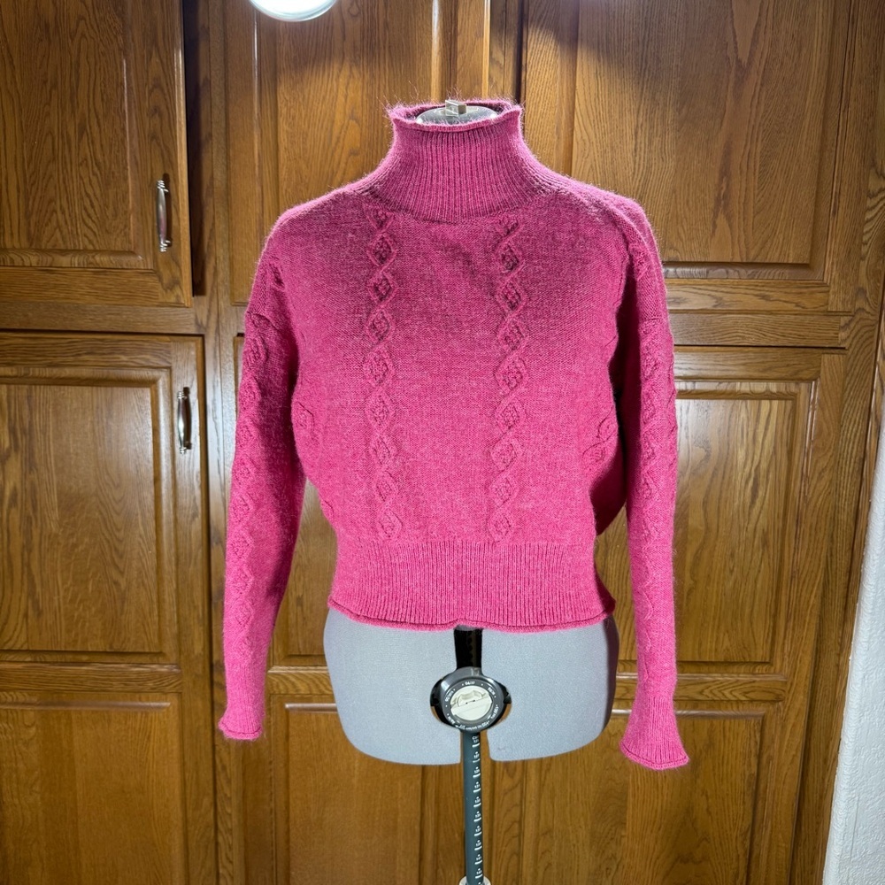 KUT from the Kloth Pink Cable Knit Cropped Turtleneck Sweater M